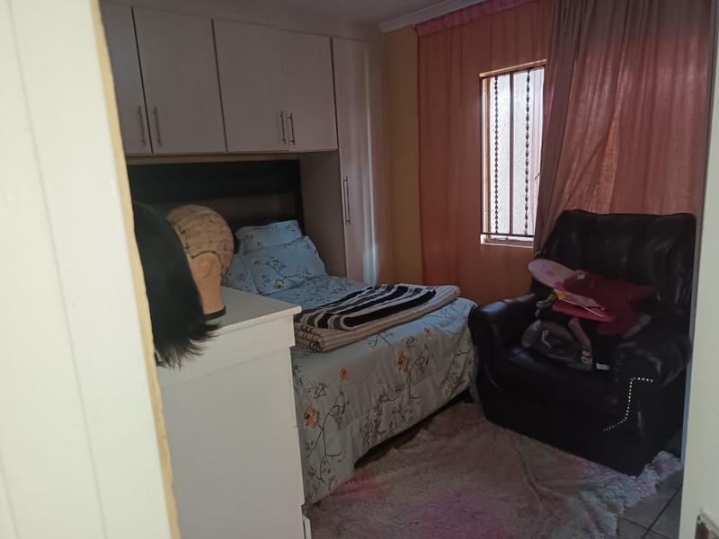 3 Bedroom Property for Sale in Cloverdene Gauteng