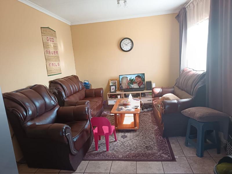 3 Bedroom Property for Sale in Cloverdene Gauteng