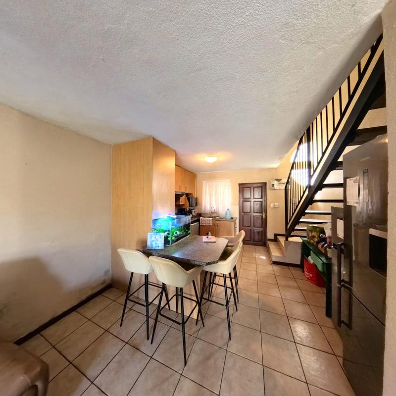 2 Bedroom Property for Sale in Birchleigh Gauteng