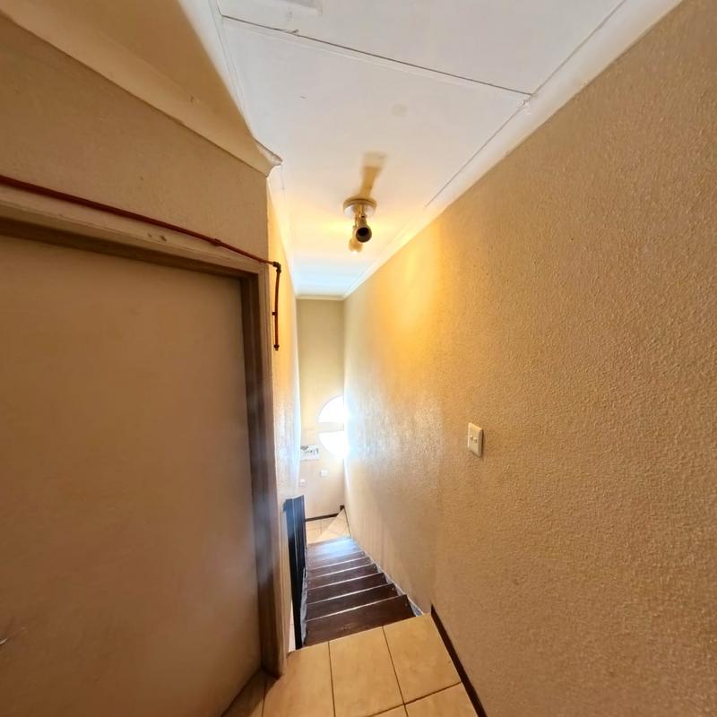 2 Bedroom Property for Sale in Birchleigh Gauteng