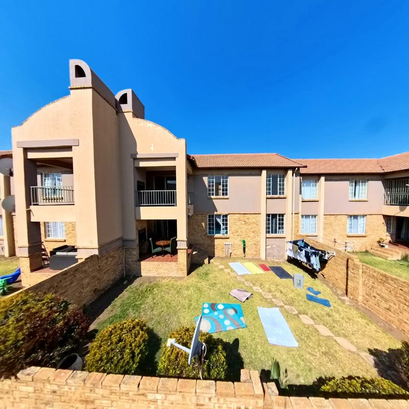 3 Bedroom Property for Sale in Noordwyk Gauteng