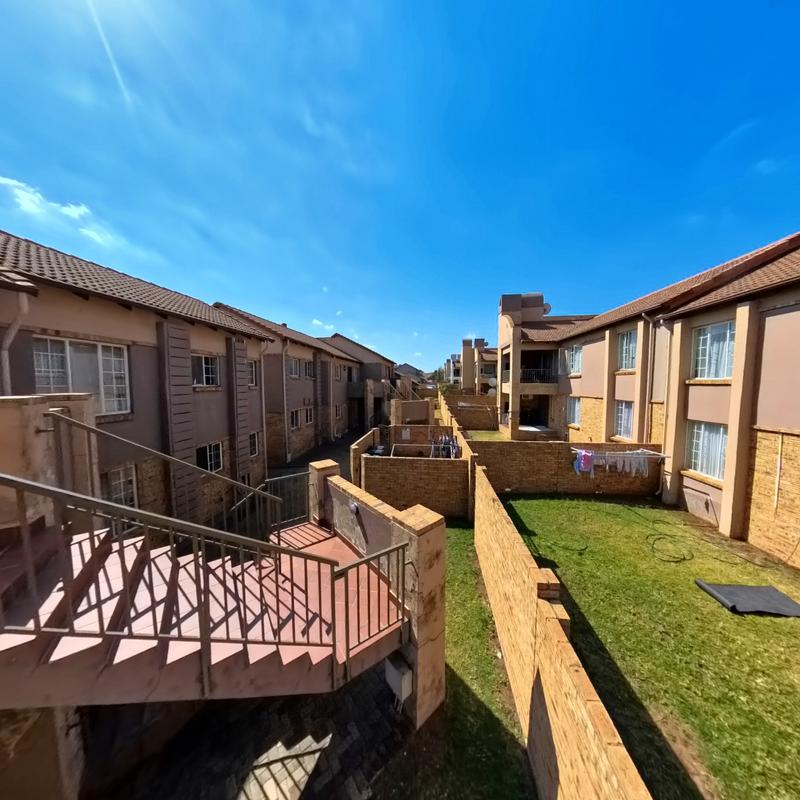 3 Bedroom Property for Sale in Noordwyk Gauteng