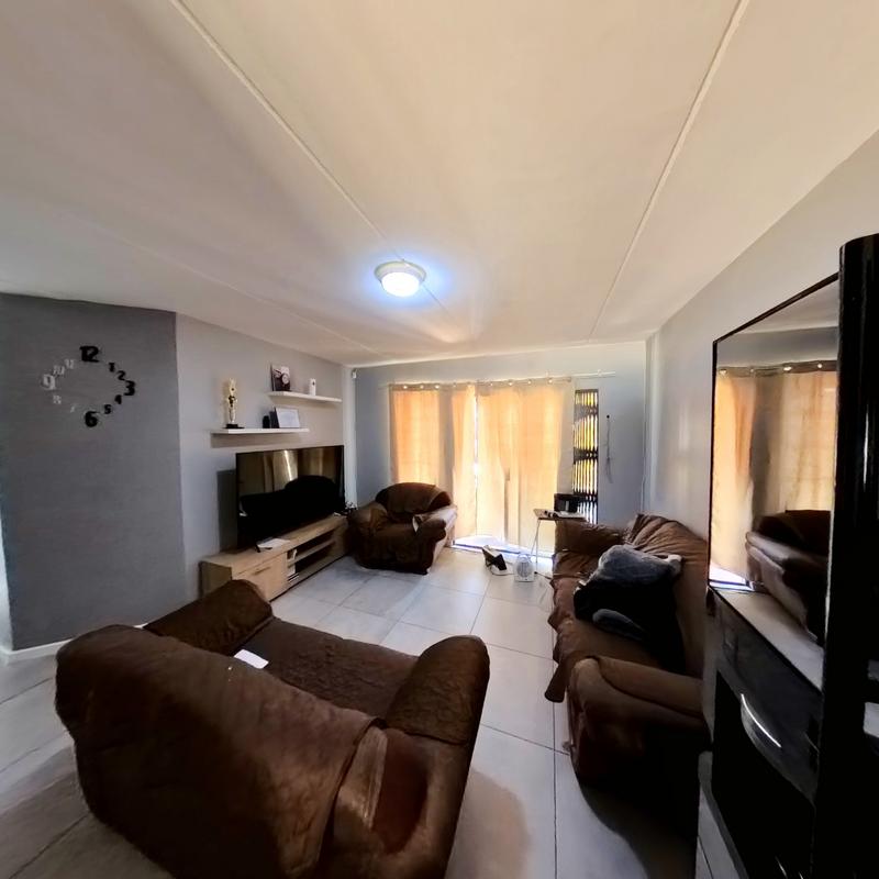 3 Bedroom Property for Sale in Noordwyk Gauteng