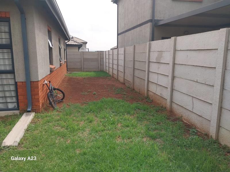 3 Bedroom Property for Sale in Albertsdal Gauteng
