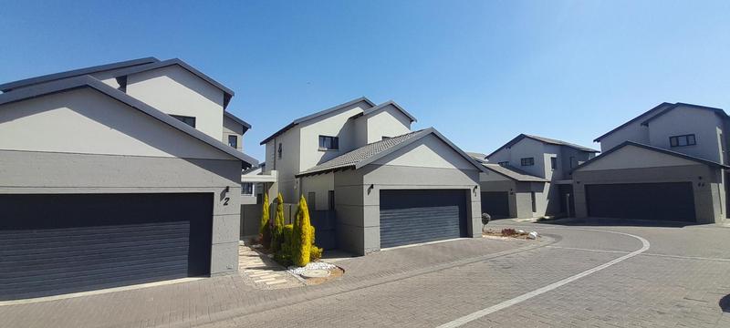 3 Bedroom Property for Sale in Witkoppen Gauteng