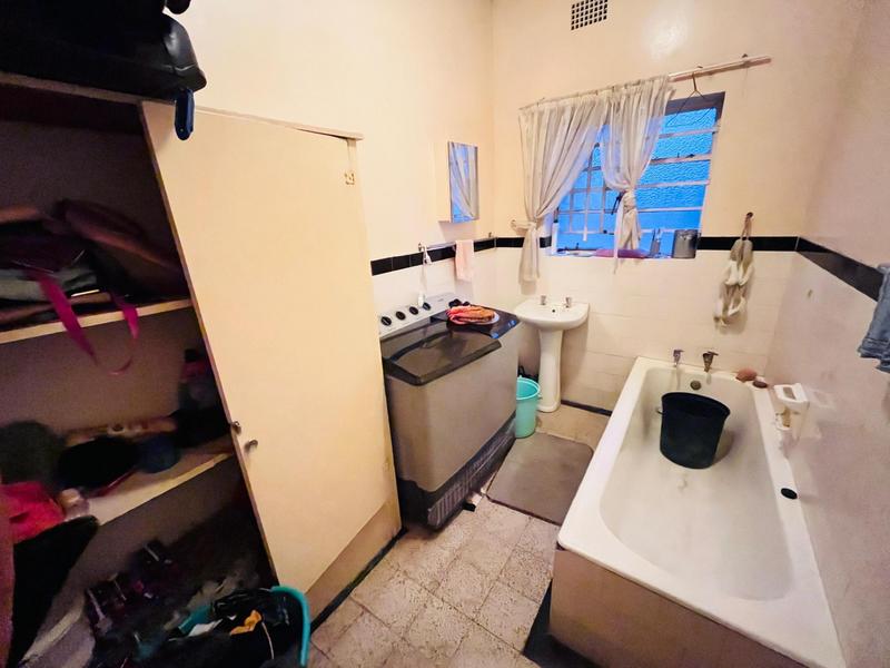 5 Bedroom Property for Sale in Primrose Gauteng