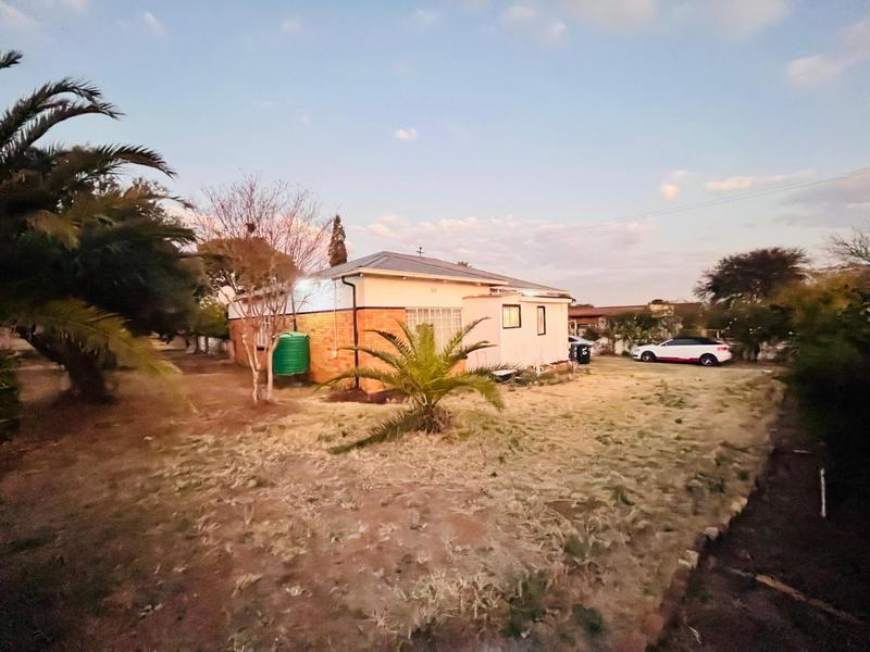 5 Bedroom Property for Sale in Primrose Gauteng