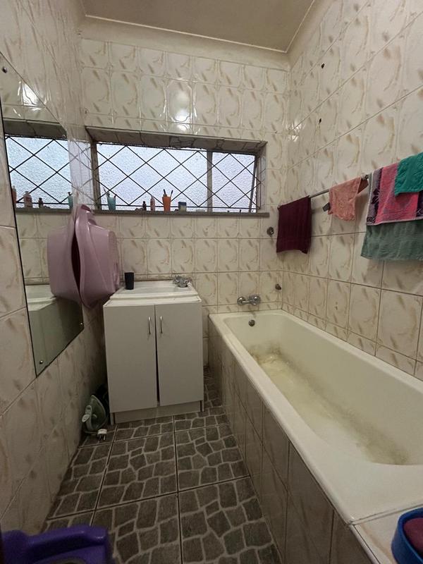 7 Bedroom Property for Sale in Tedstoneville Gauteng