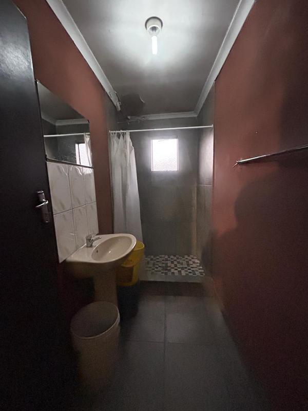 7 Bedroom Property for Sale in Tedstoneville Gauteng