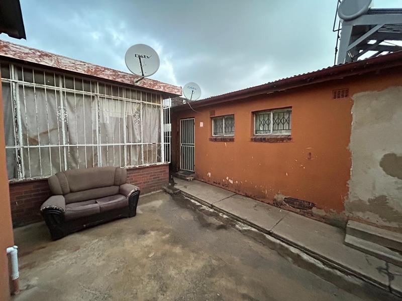 7 Bedroom Property for Sale in Tedstoneville Gauteng