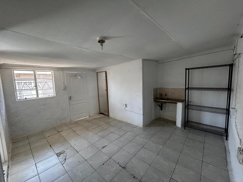 8 Bedroom Property for Sale in Orange Grove Gauteng