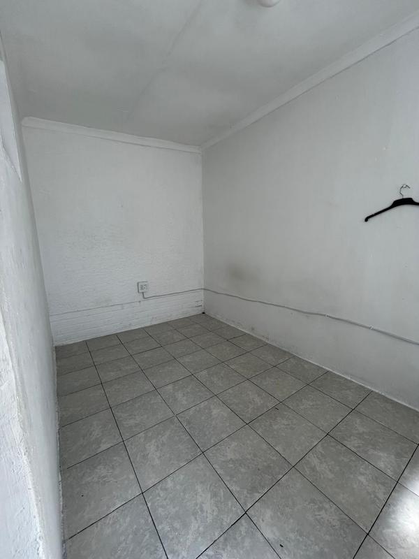 8 Bedroom Property for Sale in Orange Grove Gauteng