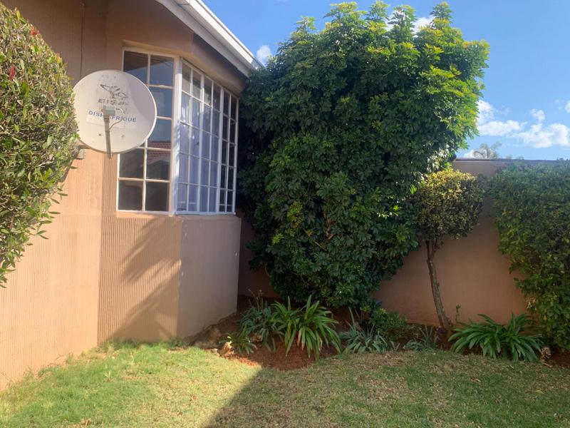 To Let 2 Bedroom Property for Rent in Norkem Park Gauteng