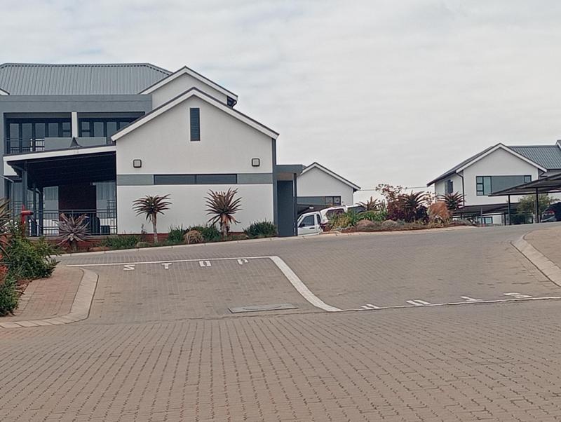 3 Bedroom Property for Sale in Pinehaven Gauteng