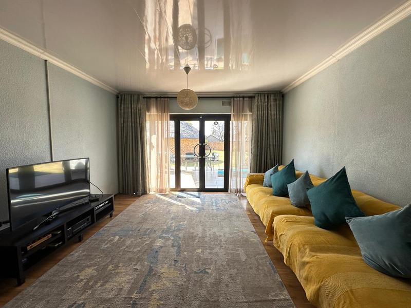 5 Bedroom Property for Sale in Rynfield Gauteng