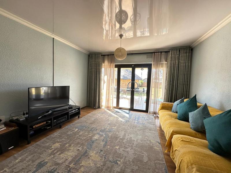 5 Bedroom Property for Sale in Rynfield Gauteng