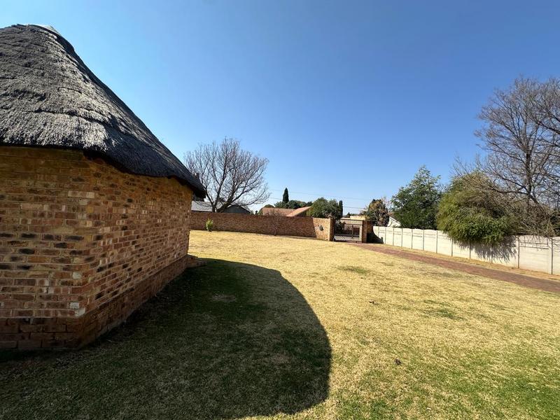 5 Bedroom Property for Sale in Rynfield Gauteng