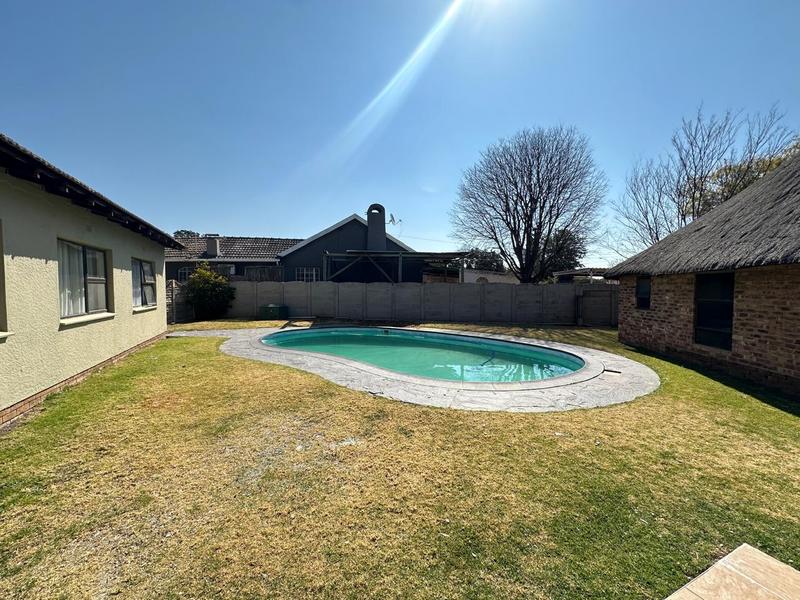 5 Bedroom Property for Sale in Rynfield Gauteng