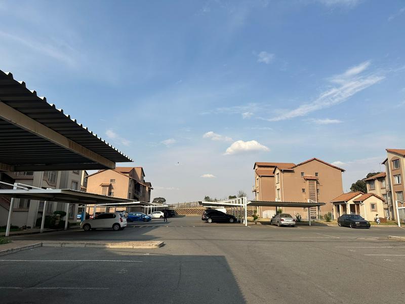 To Let 3 Bedroom Property for Rent in Kleinfontein Gauteng