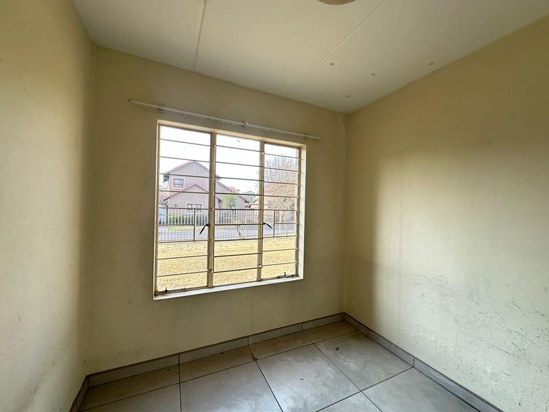 To Let 3 Bedroom Property for Rent in Kleinfontein Gauteng