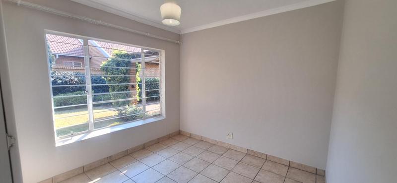 To Let 3 Bedroom Property for Rent in La Montagne Gauteng