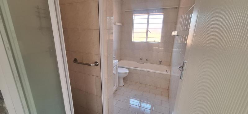 To Let 3 Bedroom Property for Rent in La Montagne Gauteng