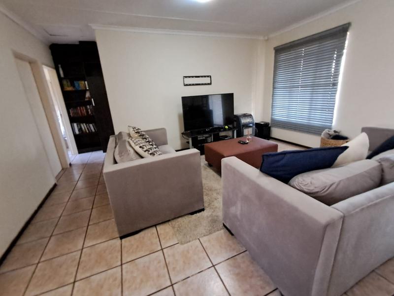 2 Bedroom Property for Sale in Amandasig Gauteng