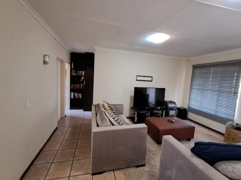 2 Bedroom Property for Sale in Amandasig Gauteng