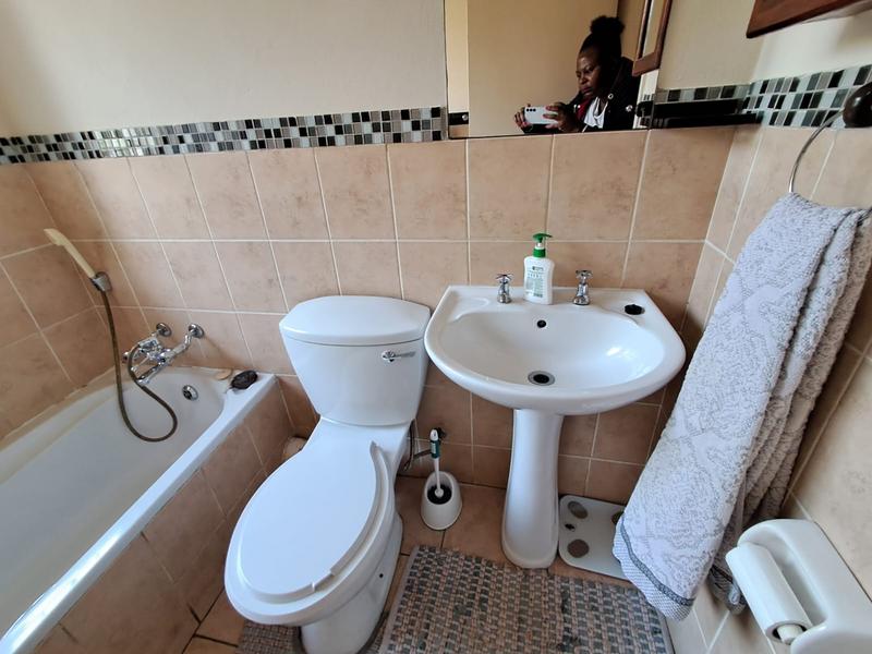 2 Bedroom Property for Sale in Amandasig Gauteng