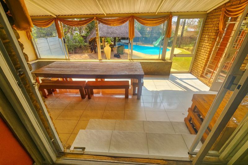 5 Bedroom Property for Sale in Waterkloof Glen Gauteng