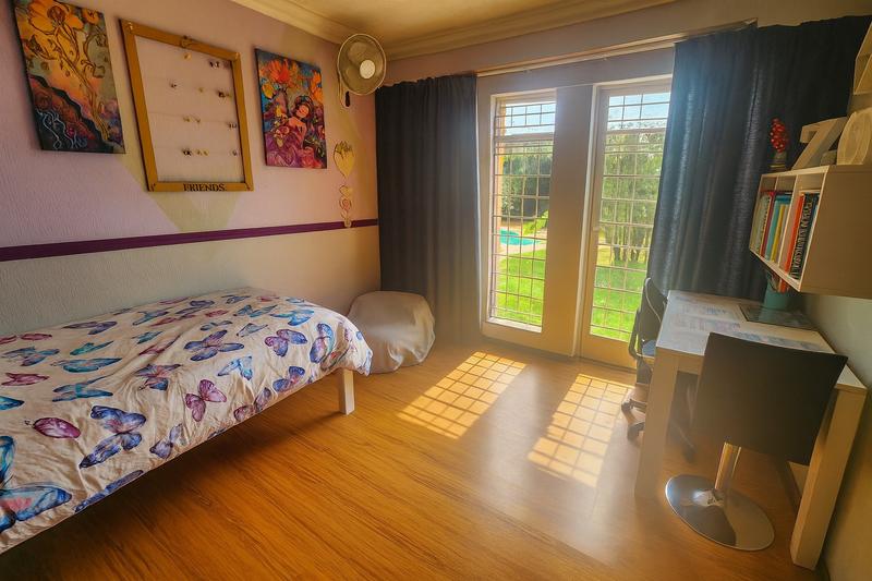 5 Bedroom Property for Sale in Waterkloof Glen Gauteng