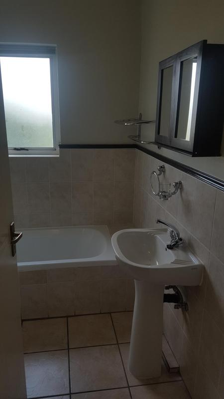 To Let 2 Bedroom Property for Rent in Sunninghill Gauteng