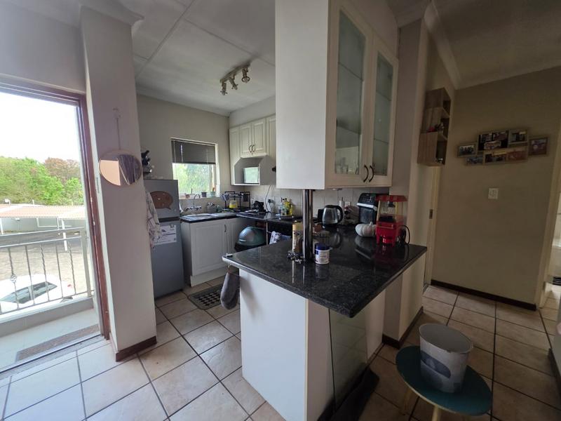 2 Bedroom Property for Sale in Sunninghill Gauteng