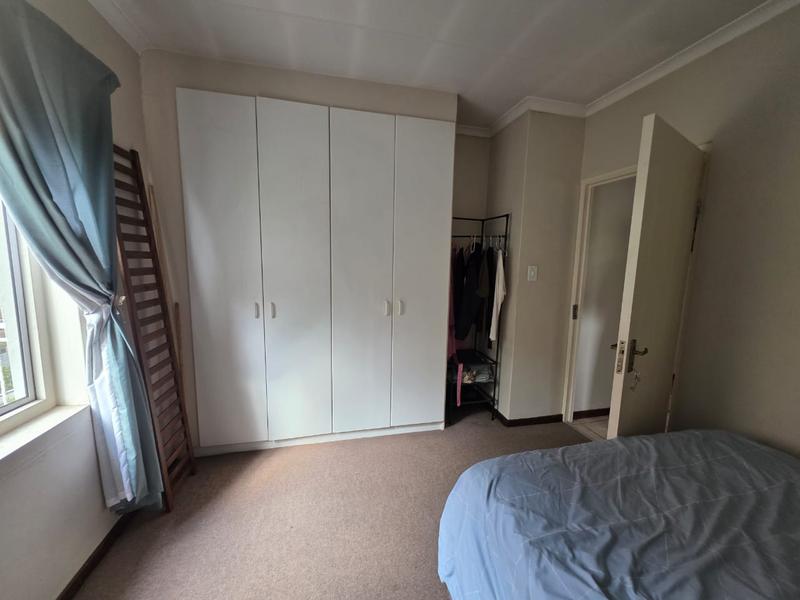 2 Bedroom Property for Sale in Sunninghill Gauteng