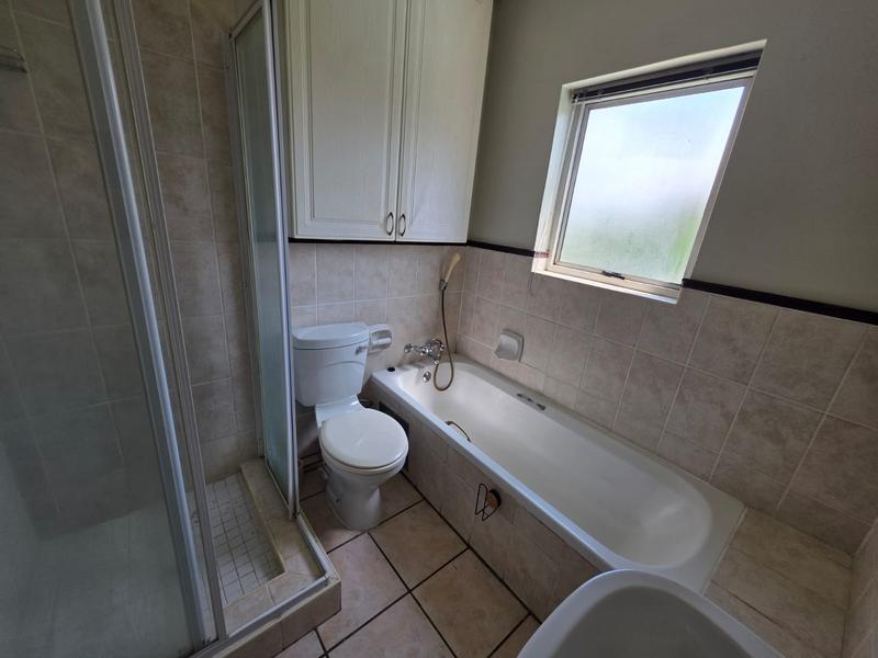 To Let 2 Bedroom Property for Rent in Sunninghill Gauteng