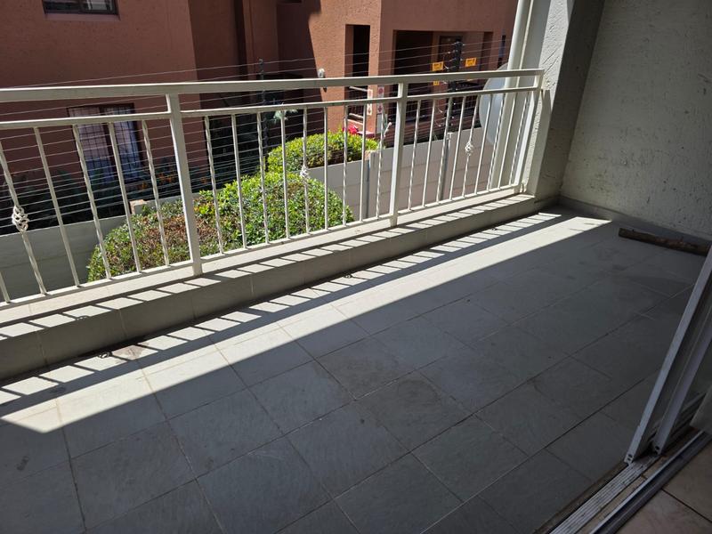 To Let 2 Bedroom Property for Rent in Sunninghill Gauteng