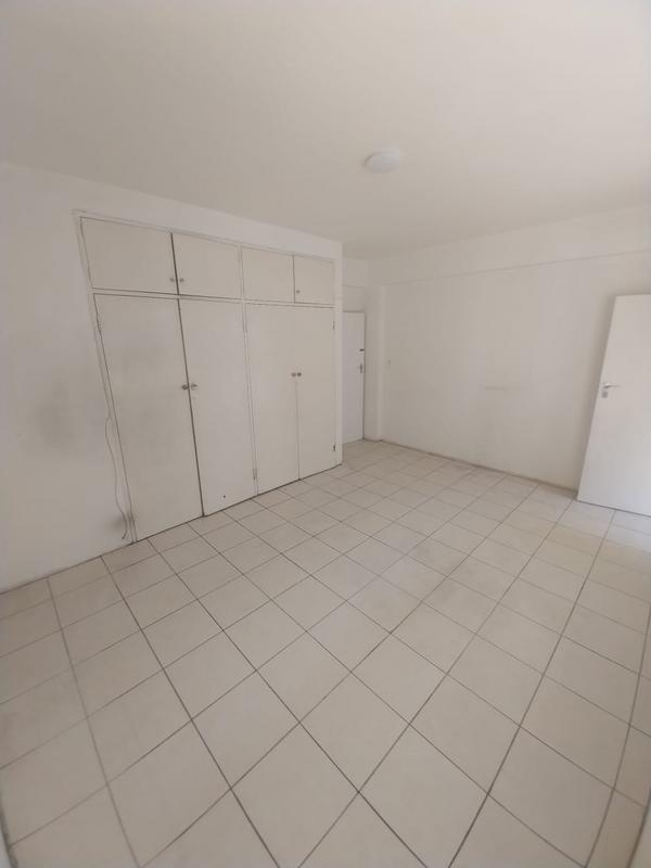 2 Bedroom Property for Sale in Laudium Gauteng