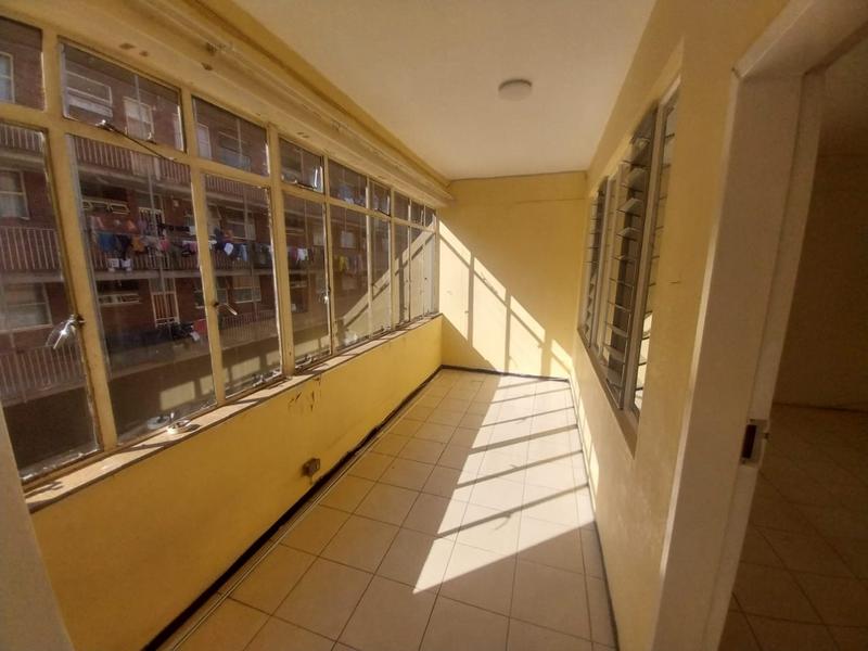 2 Bedroom Property for Sale in Laudium Gauteng