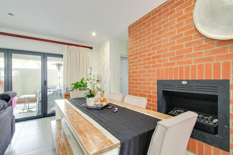 To Let 4 Bedroom Property for Rent in Broadacres Gauteng