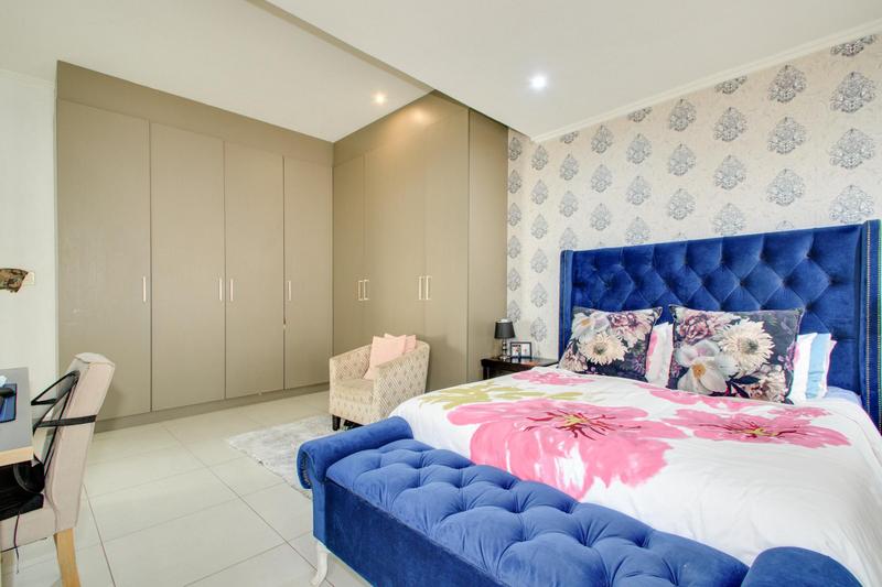 To Let 4 Bedroom Property for Rent in Broadacres Gauteng