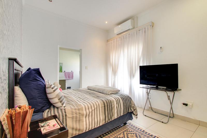 To Let 4 Bedroom Property for Rent in Broadacres Gauteng