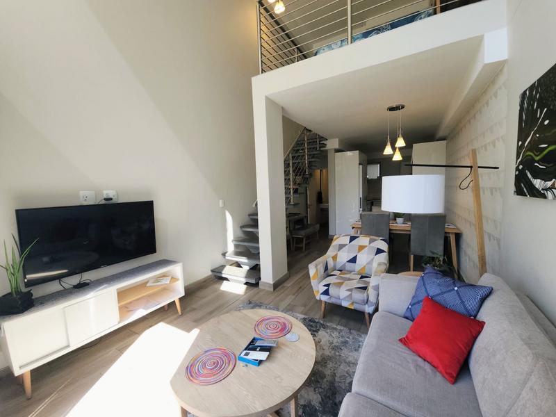 1 Bedroom Property for Sale in Ashlea Gardens Gauteng