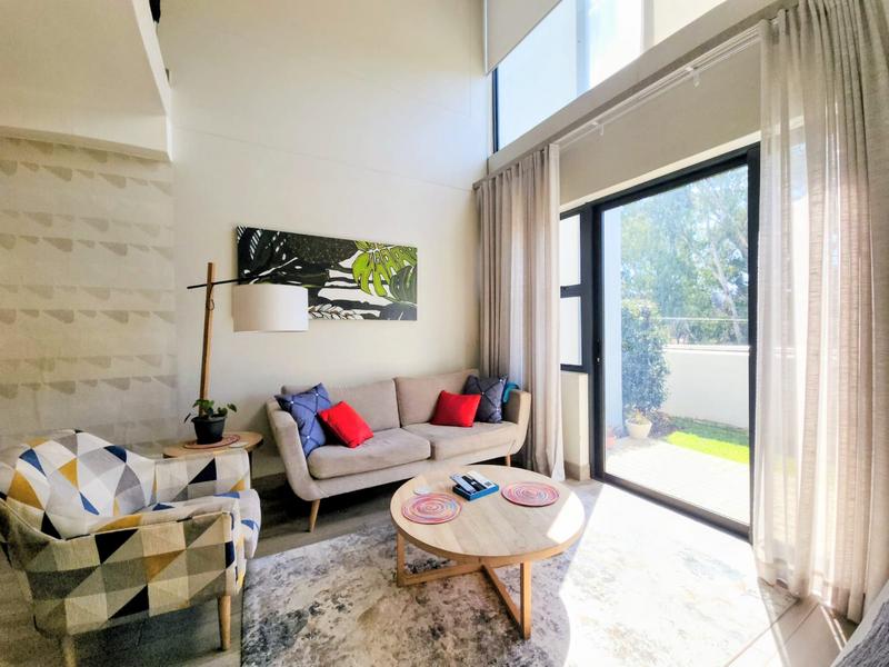 1 Bedroom Property for Sale in Ashlea Gardens Gauteng