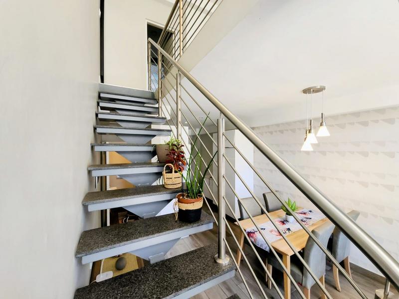 1 Bedroom Property for Sale in Ashlea Gardens Gauteng