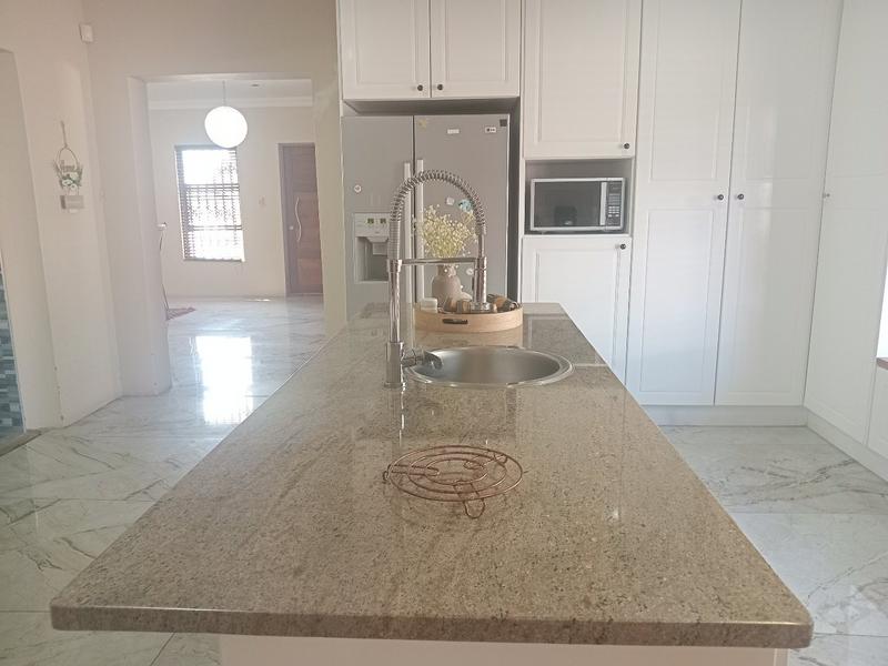 3 Bedroom Property for Sale in Elandsfontein Gauteng