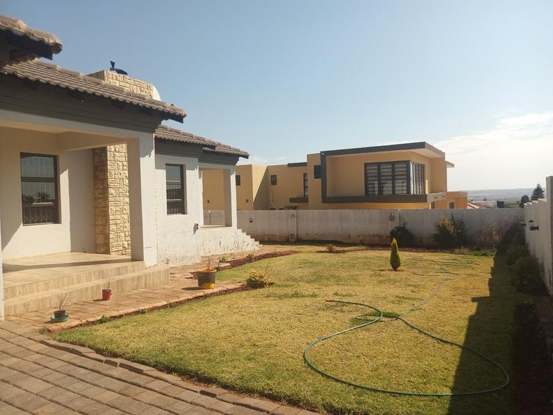 3 Bedroom Property for Sale in Elandsfontein Gauteng
