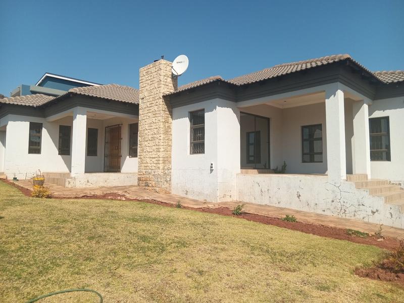 3 Bedroom Property for Sale in Elandsfontein Gauteng