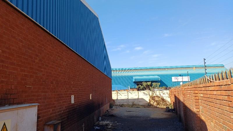 To Let commercial Property for Rent in Hennopspark Gauteng