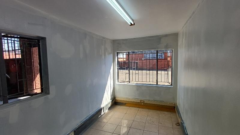 To Let commercial Property for Rent in Hennopspark Gauteng