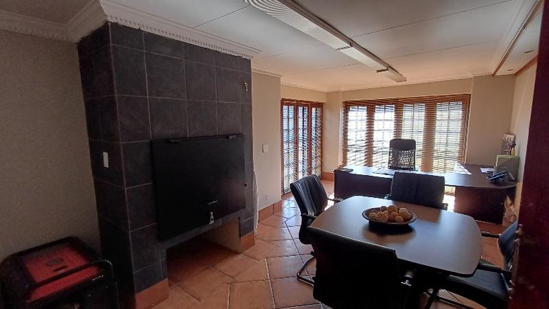 Commercial Property for Sale in Doringkloof Gauteng